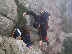 Desgrimpant un tros de cresta 