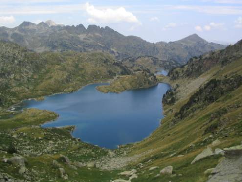 LLac Obago des de la pujada al coll de Ratera
