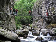 No va decebre, però molt artificial