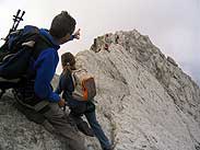 El pas impressiona, però es pot creuar sense problemes. A l'assegurar-nos, vam passar més tranquils